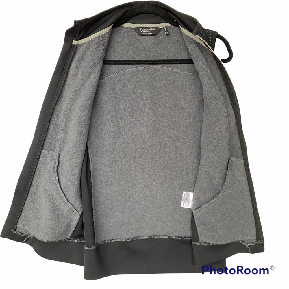 Sunice Athletic Activewear Lined Windproof Vest - image 3